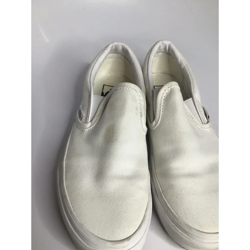 Vans Slip-On Shoes Womens 6 White Good Canvas Low Top Sneakers casual trendy
